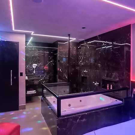 Motel Marselha 5 ساو باولو المظهر الخارجي الصورة