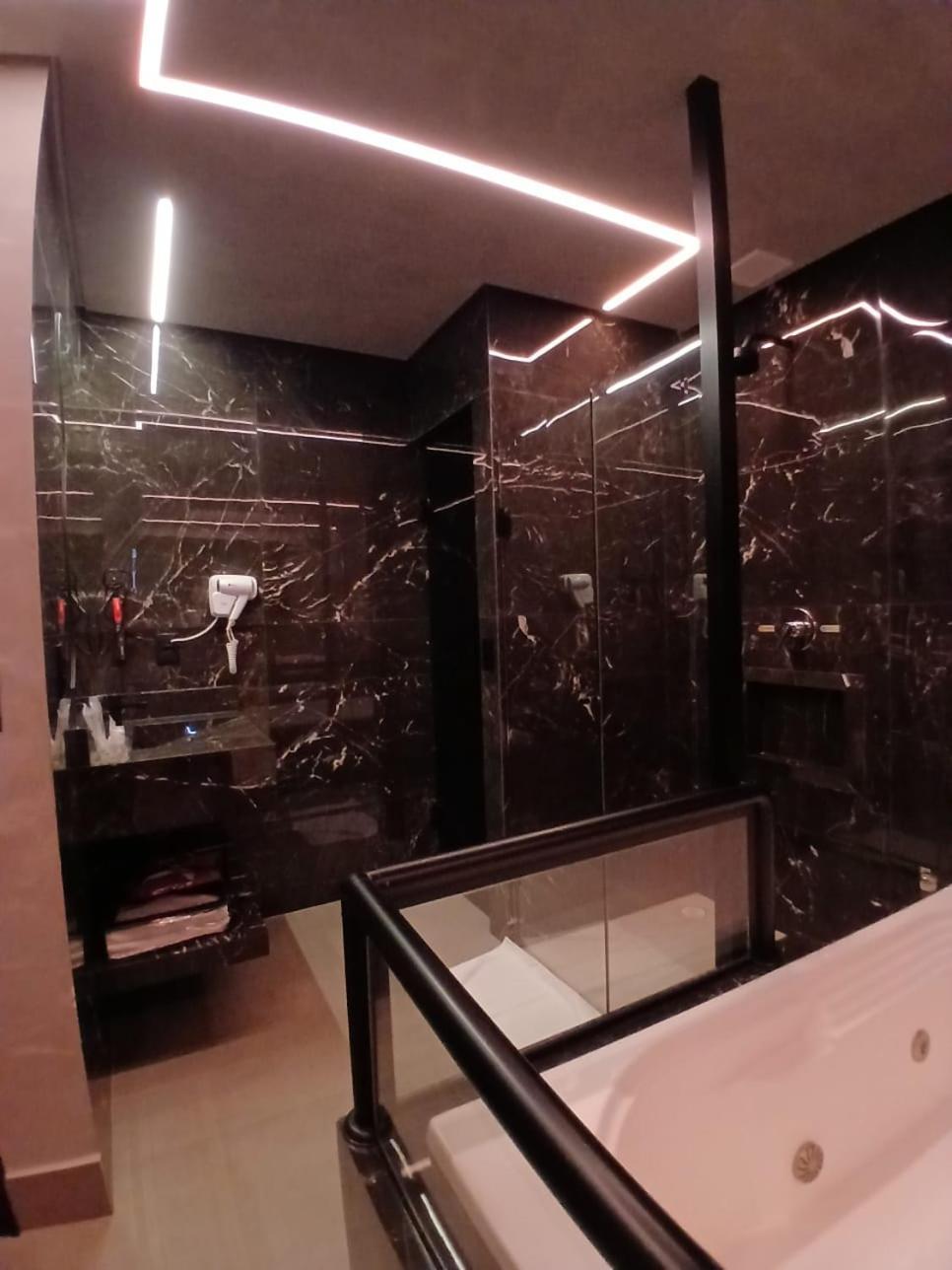 Motel Marselha 5 ساو باولو المظهر الخارجي الصورة